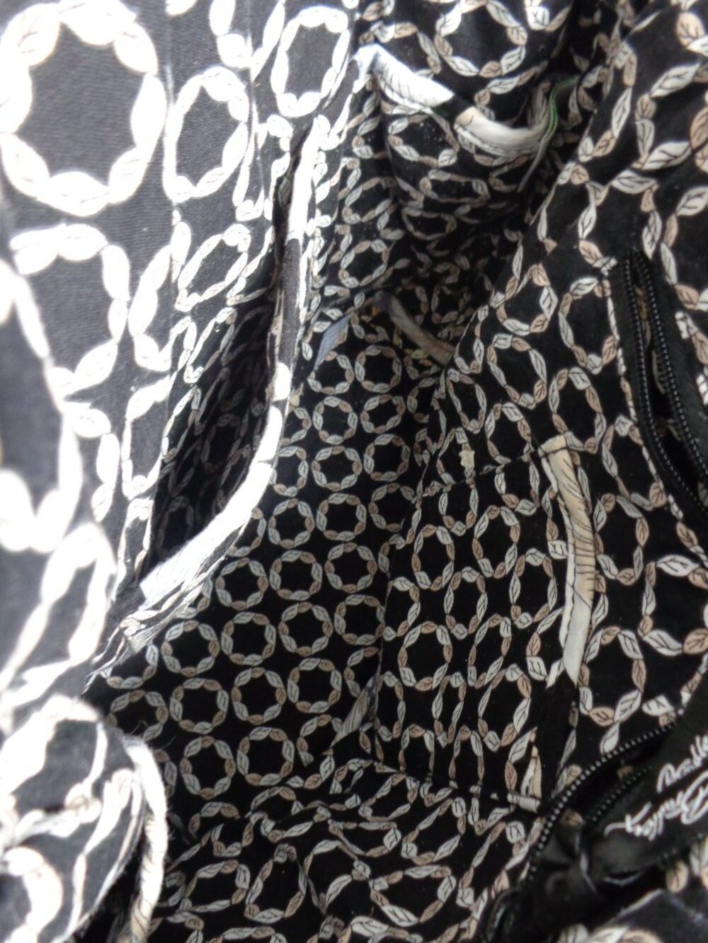 Vera Bradley Black and White Flower Tote Bag “Camellia” Pattern - Picture 6 of 10